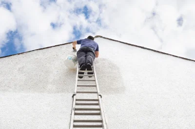 Peinture extérieure à Escots — façades et ravalement